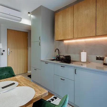 Lucylla Apart & Apartament 10 Apartment *